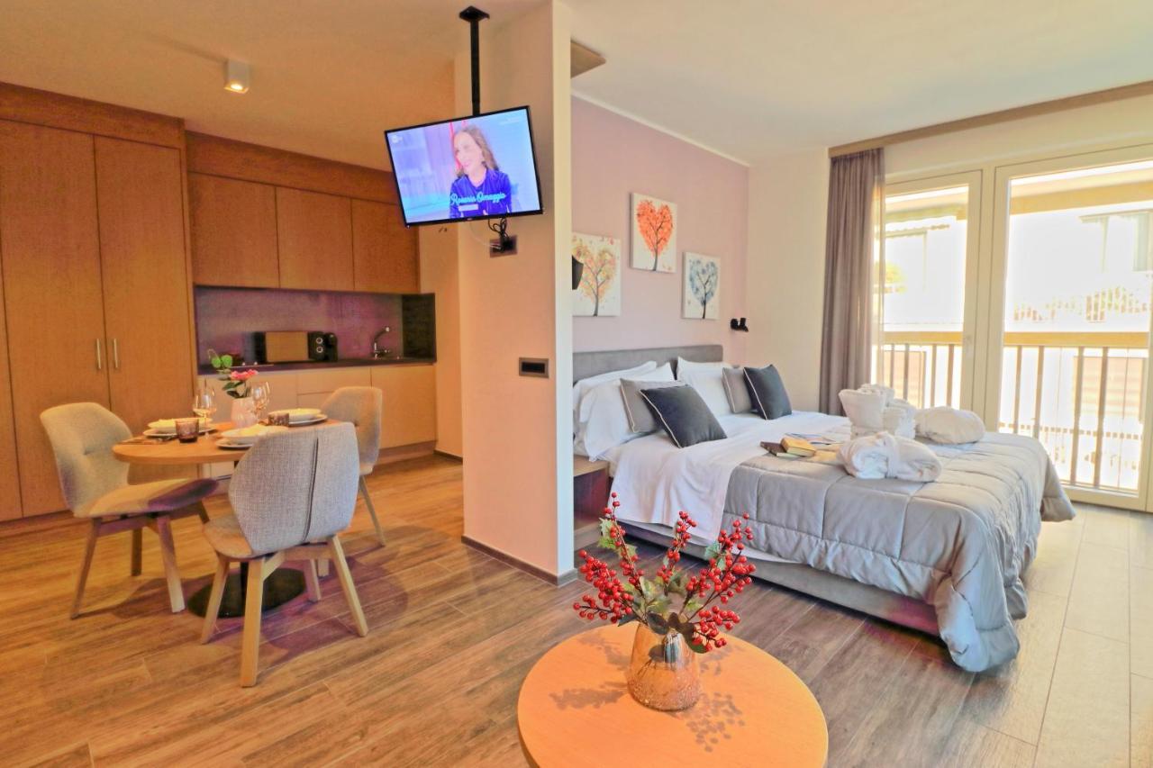 Hedy Luxury - Happy Apartment *